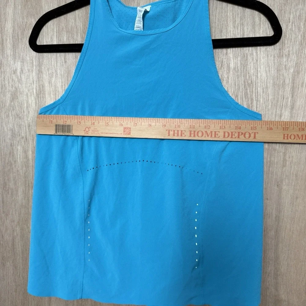 Lululemon Swift Ventilated Racerback Running Tank Top Size 4 Turquoise Tide Blue